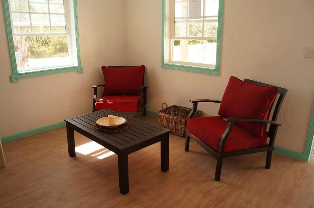 Paradise Bay Bahamas Farmer's Hill Bed & Breakfast